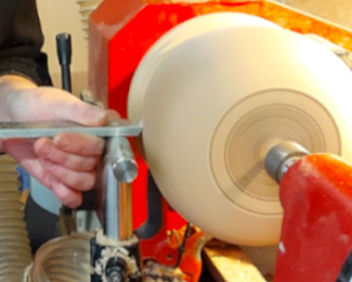 Lathe turning, making a bowl with the lathe.